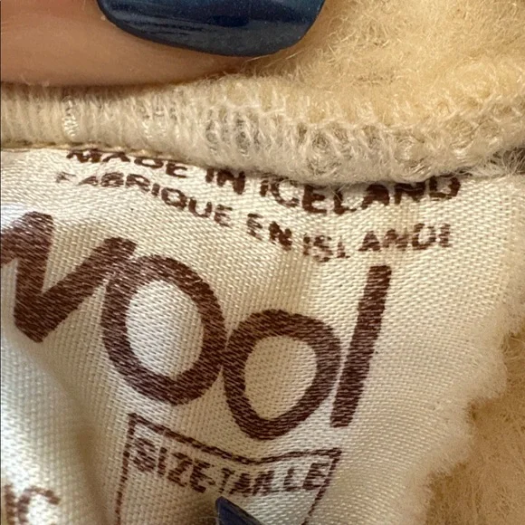 Vintage Ice Wool Icelandic Thick 100% Sheep’s Wool Thick Warm Sweater, Large - Picture 9 of 9